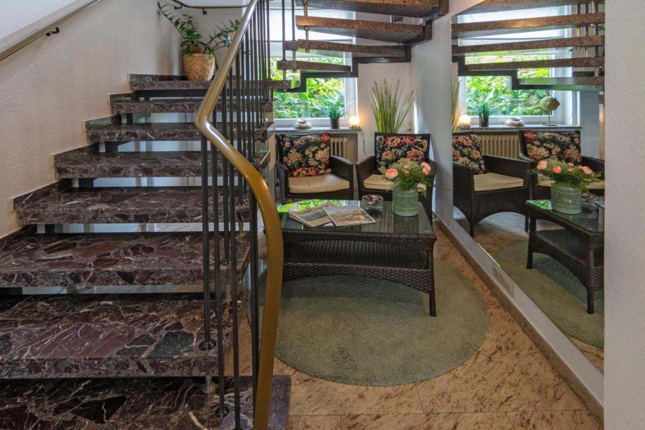 Hotel Am Elisabethufer 제베 외부 사진